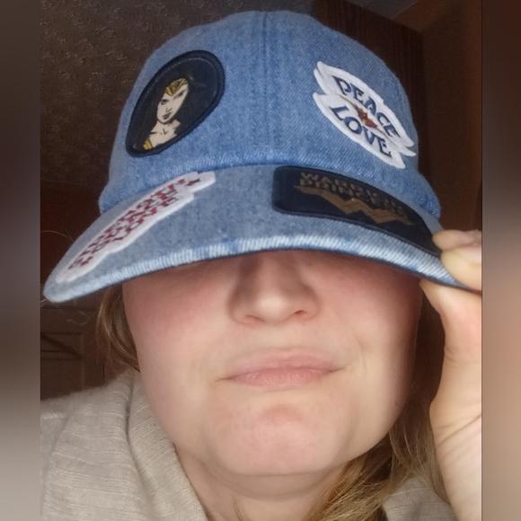 Wonderwoman Jean-style Baseball cap - Picture 1 of 5